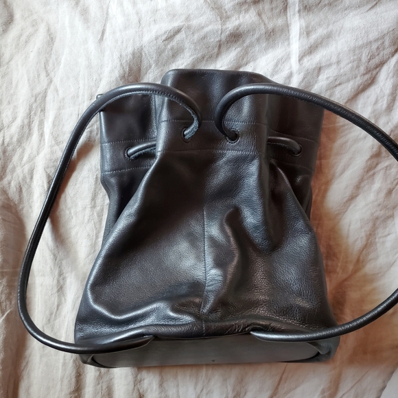 Are Studio Bell Bag Backpack - Picture 6 of 9